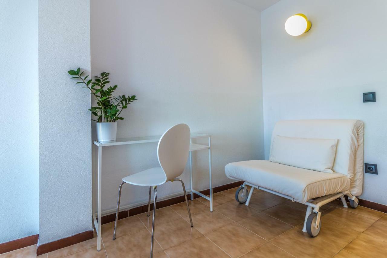 Holidays Penthouse Vues Panoramiques Sur Le Port Naval,Un Sejour Elegant Assure " Wifi Parquing Gratuit Roses Exterior photo